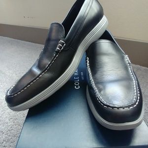 CH black slip on shoes